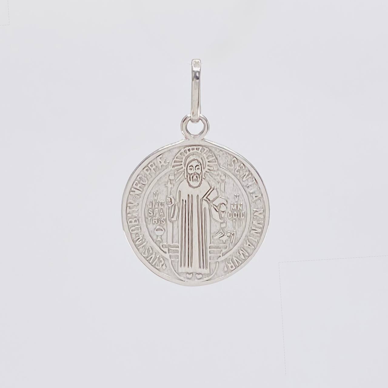 Dije San Benito 2.45g / 2.8cm Oro Blanco 18K