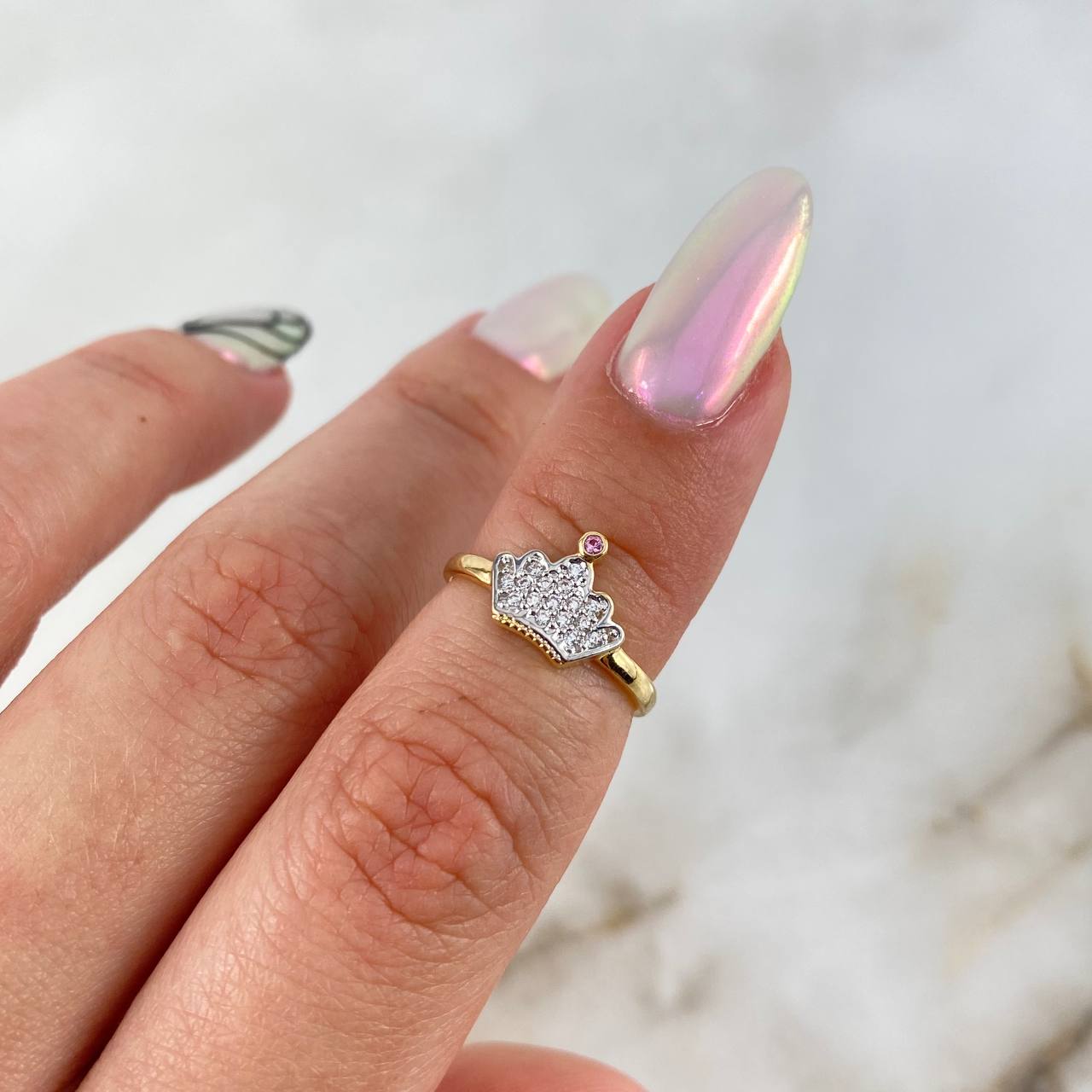Anillo Corona 1.8gr / T4 1/4 / Circones Blancos-Lilas Oro Amarillo