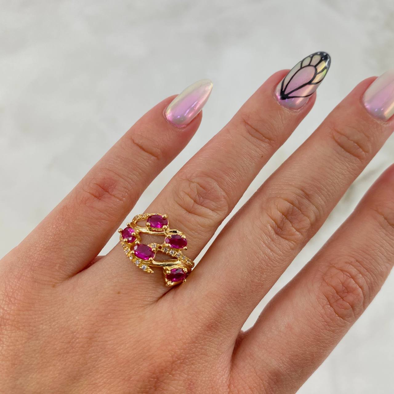 Anillo Ramificado 3.2gr / T6 3/4 / Circones Blancos-Fucsia Oro Amarillo