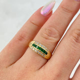 Anillo Tres Lineas 3gr / T7 / Circones Blancos-Verdes Oro Amarillo