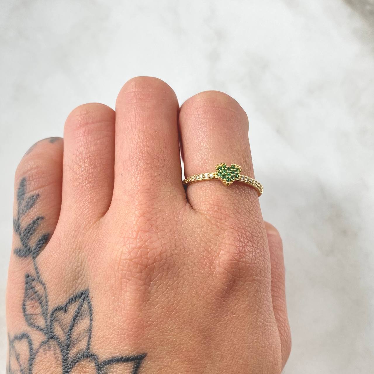 Anillo Carril Corazón Tupido 1.95gr / T7 3/4 / Oro 18K