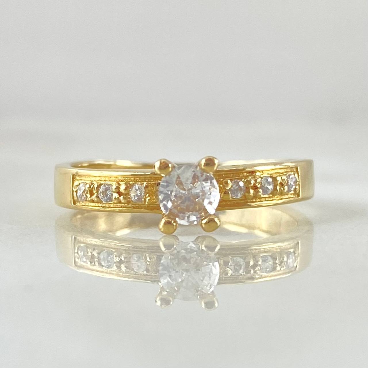 Anillo Solitario Borde Superpuesto 2.45gr / T6 1/4 / Oro 18K