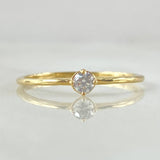Anillo Solitario Liso Petit 1.1gr / T6 / Oro 18K