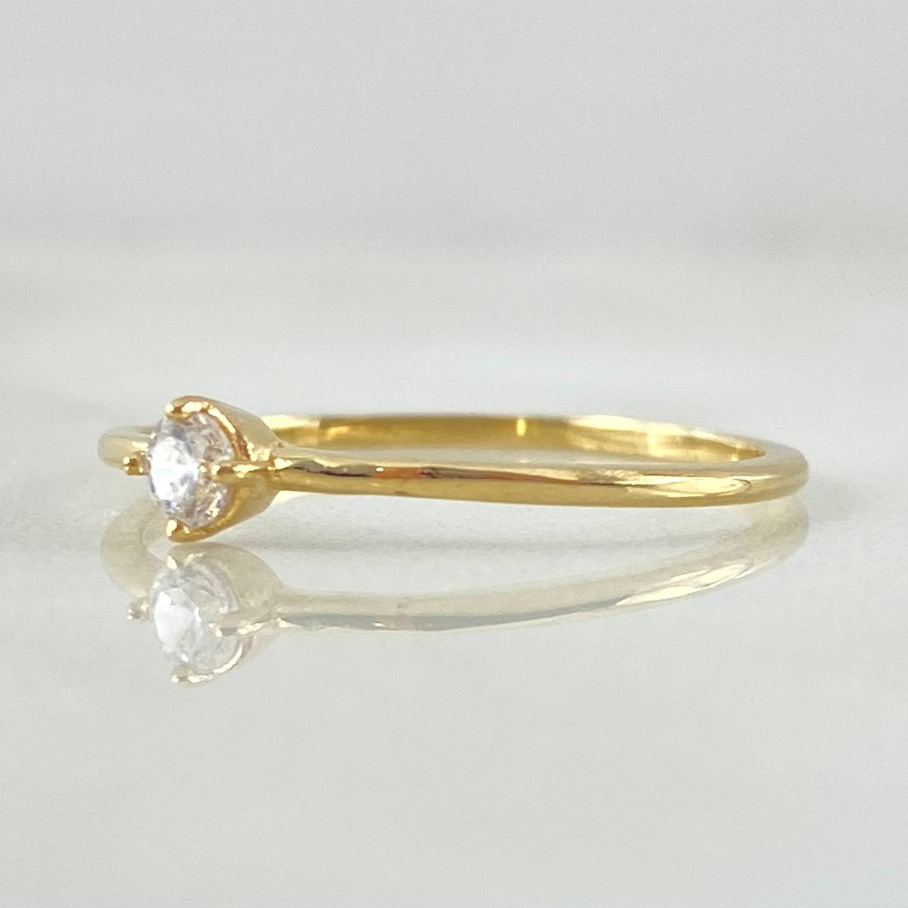 Anillo Solitario Liso Petit 1.1gr / T6 / Oro 18K