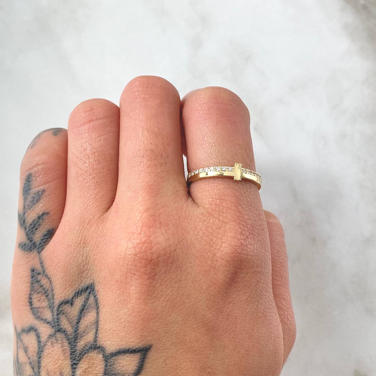 Anillo Cetro Divisorio 2.1gr / T6 3/4 / Oro 18K