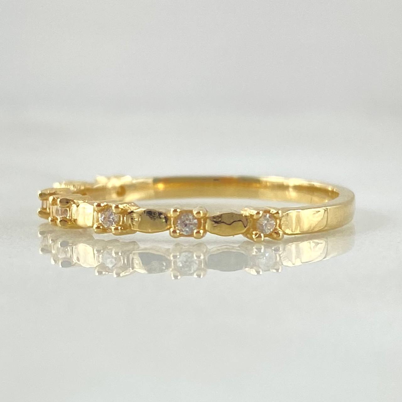 Anillo Puntos Morse 1.65gr / T6 1/2 / Oro 18K