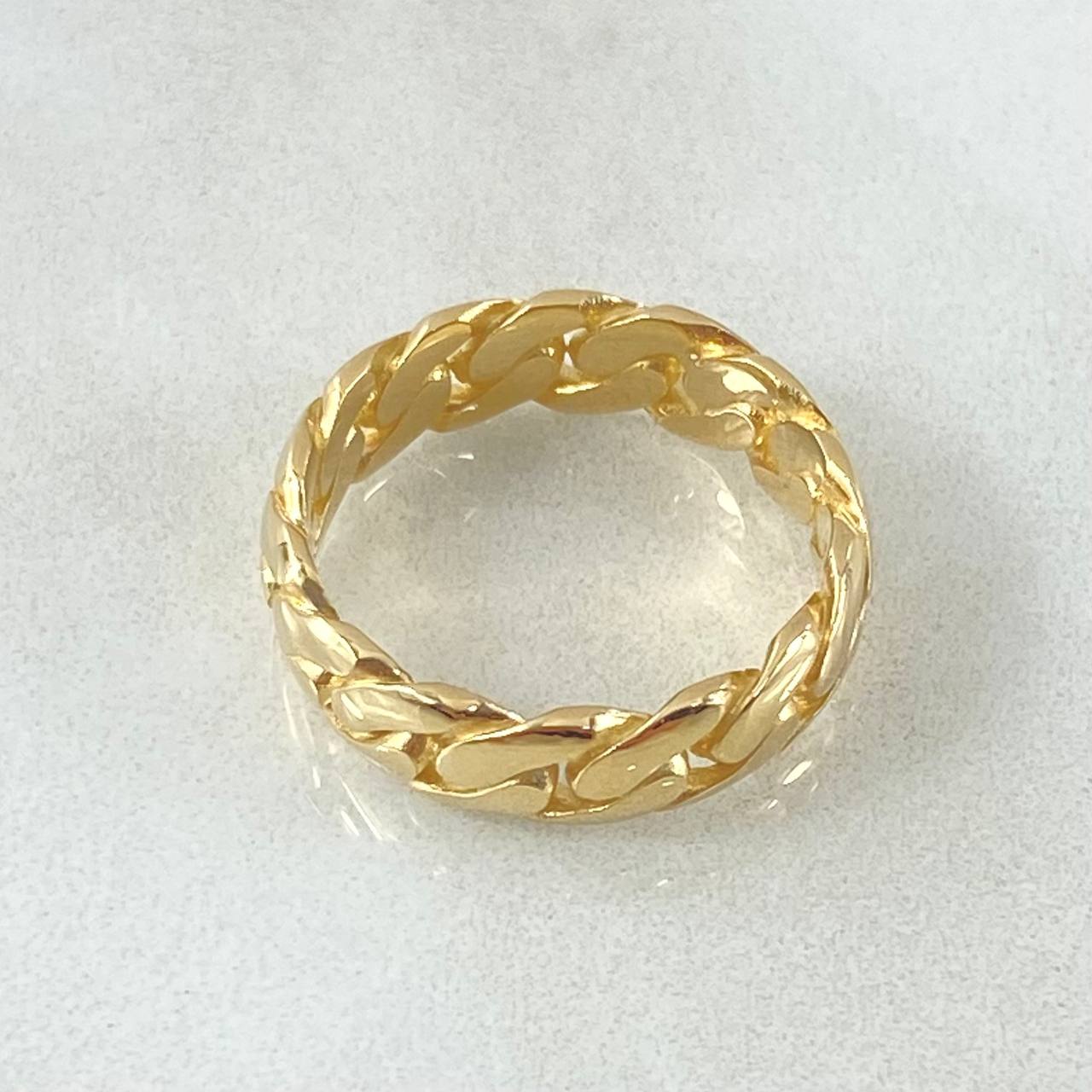 Anillo Cubano Prenzado 4.7gr / T6 / Oro 18K