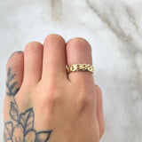 Anillo Cubano Prenzado 4.7gr / T6 / Oro 18K