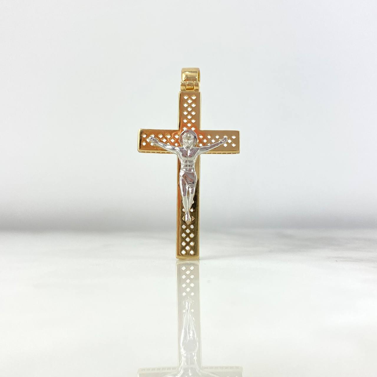 Dije Cruz Cristo 9.65gr / 5.5cm / Puntos Basteados Dos Oros Amarillo Blanco