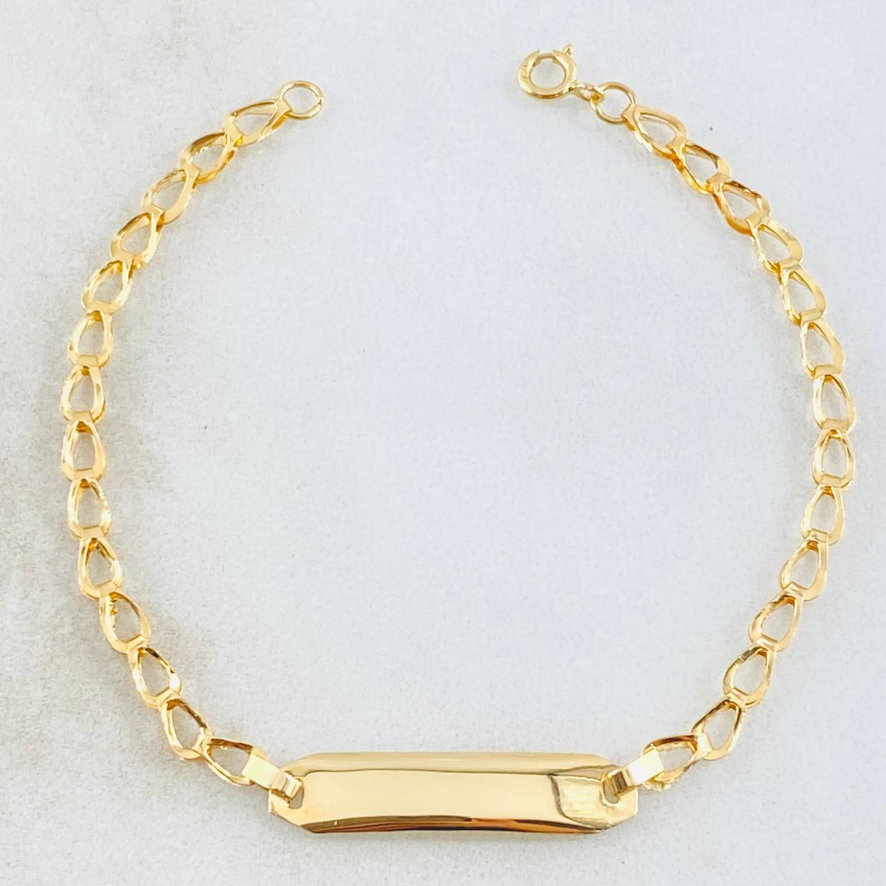 Pulso Bebé Espiga Placa Rectangular 1.15gr / 14cm / Oro Amarillo 18K