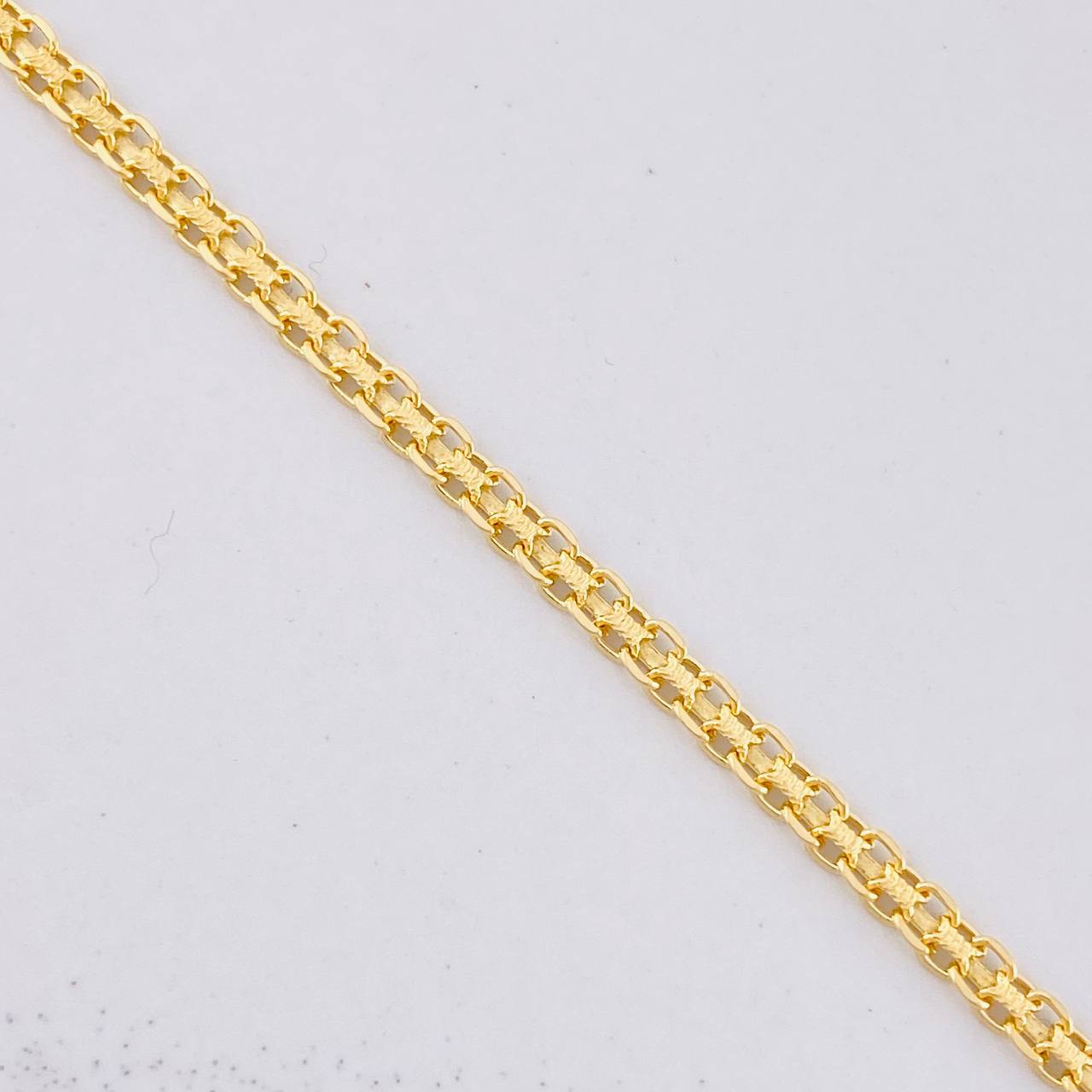 Pulso Chino 2.5g / 19.2cm / 2.5mm Oro Amarillo 18K