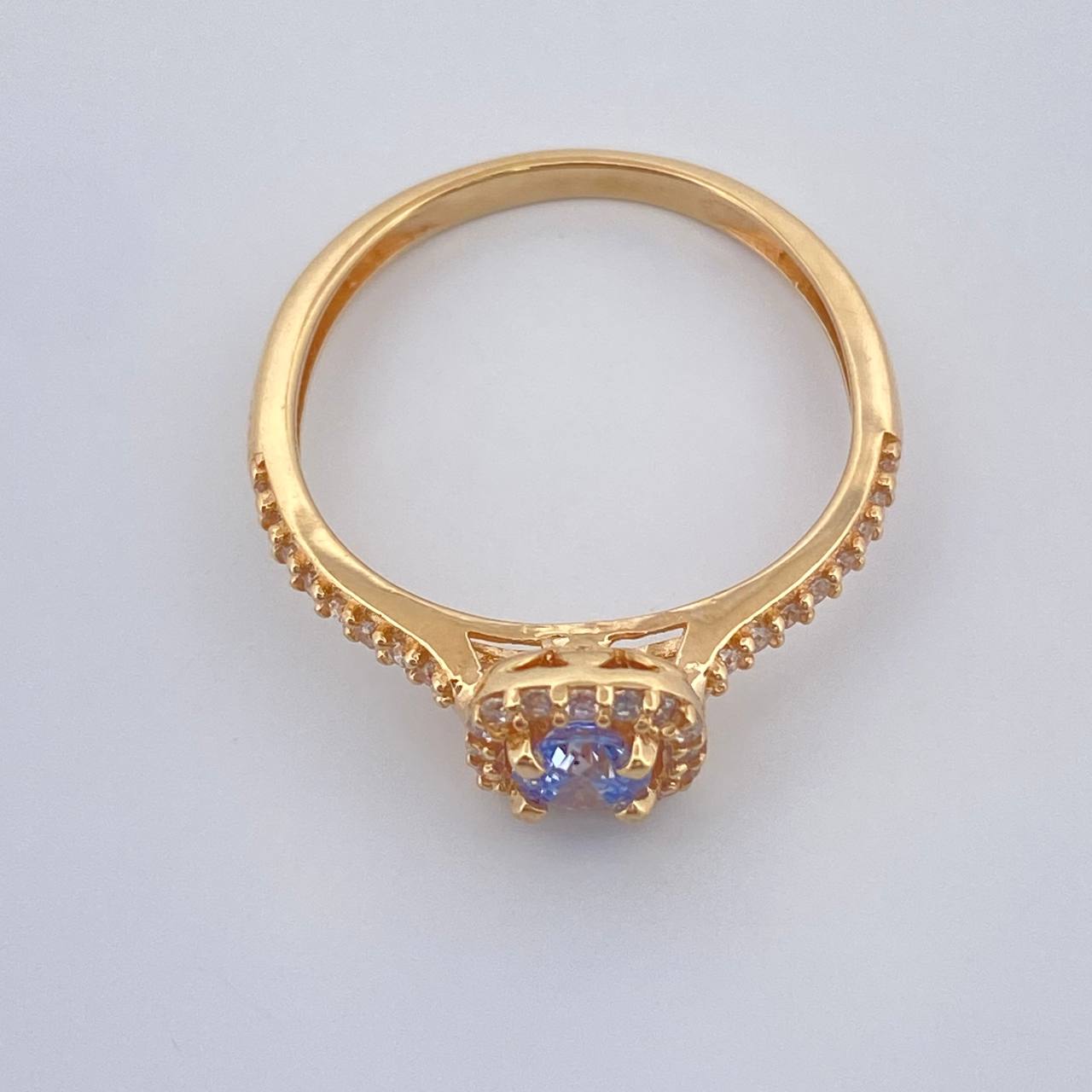 Anillo Halo Cuadrado 2.2gr / T6 / Oro Amarillo 18K %