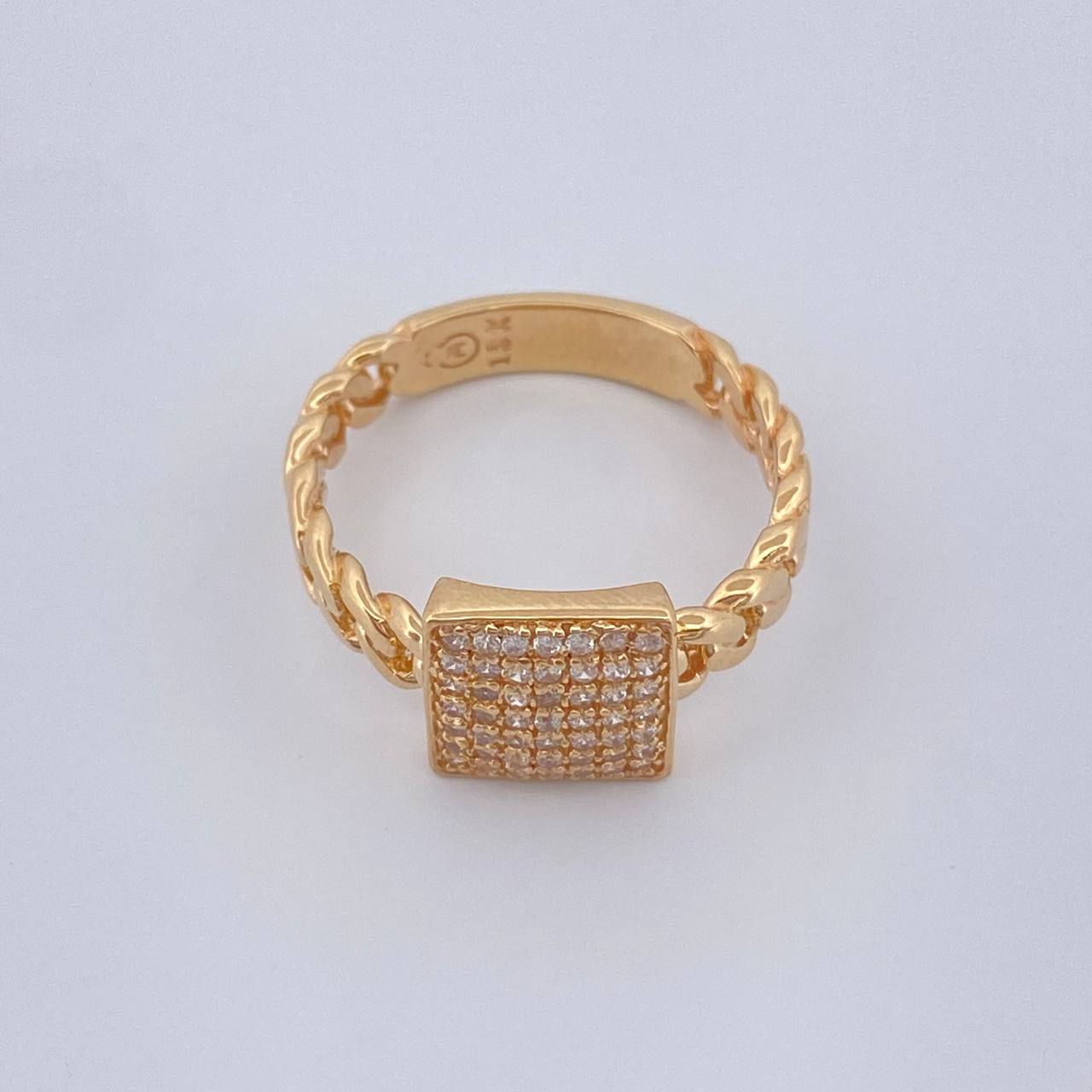 Anillo Cubana Cuadrado 4.3gr / T7 1/4 / Oro Amarillo 18K %