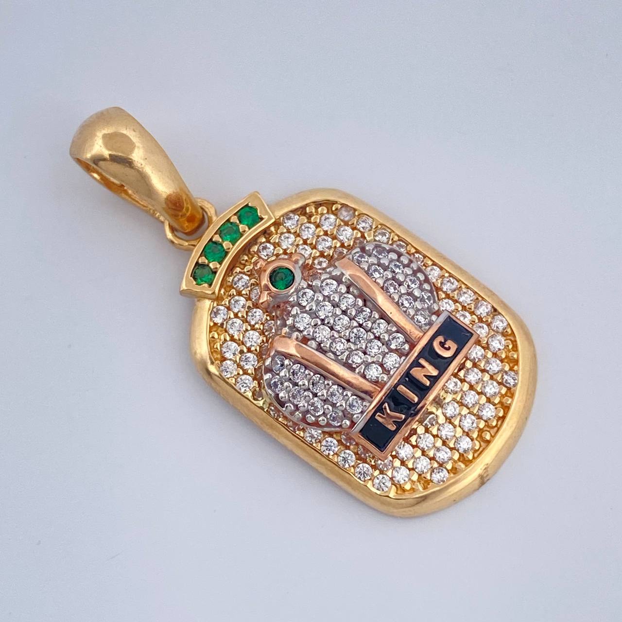 Dije Corona 4.6gr / 3cm / Tres Oros 18K %