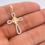 Dije Cruz Trebol 2.25gr / 3.5cm / Tres Oros 18K %