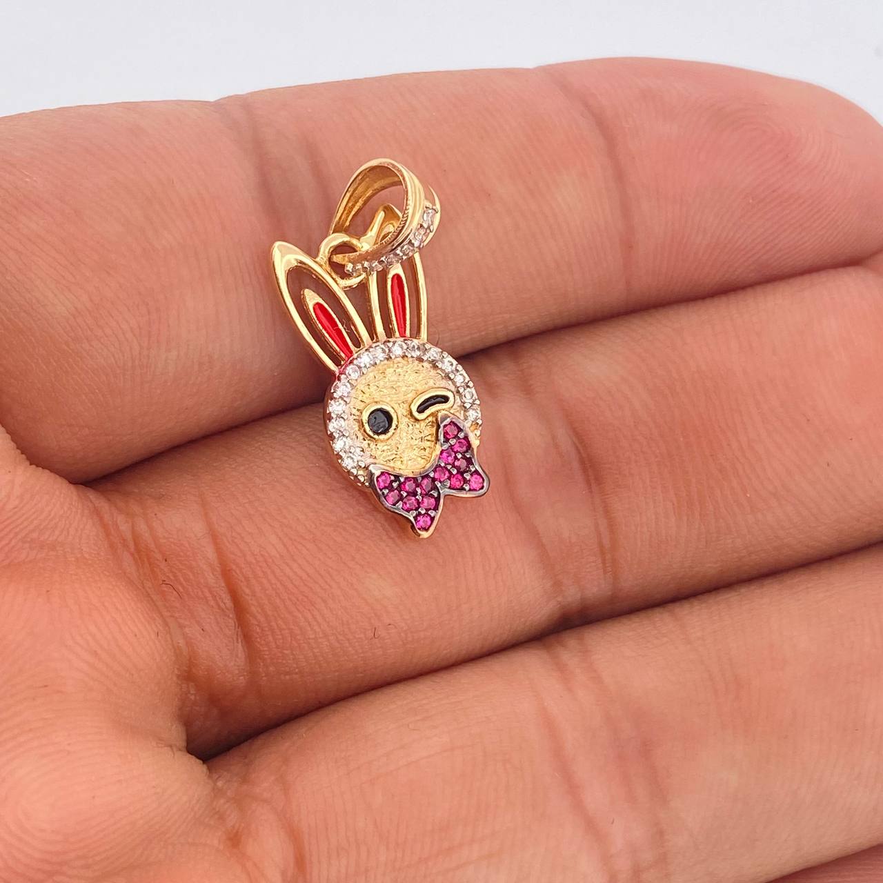 Dije Conejo 2.35gr / 2.5cm / Tres Oros  18K %