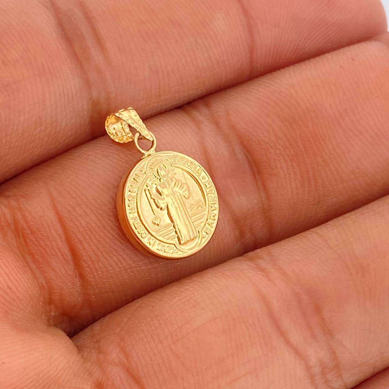 Dije San Benito 0.95gr / 2.1cm / Oro Amarillo 18K %