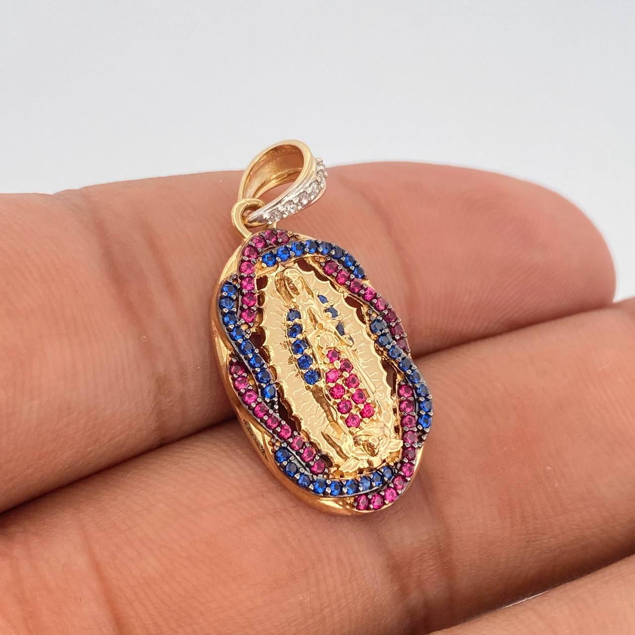 Dije Virgen De Guadalupe 3.75gr / 3.1cm / Tres Oros 18K %