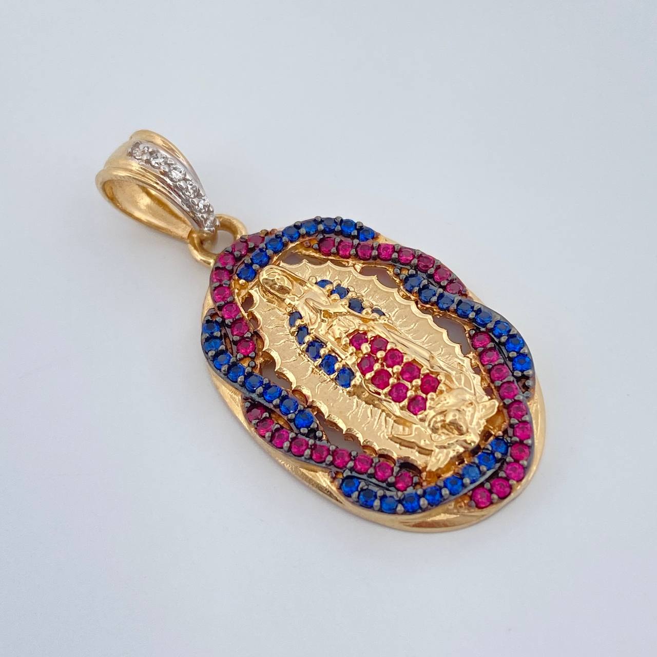 Dije Virgen De Guadalupe 3.75gr / 3.1cm / Tres Oros 18K %