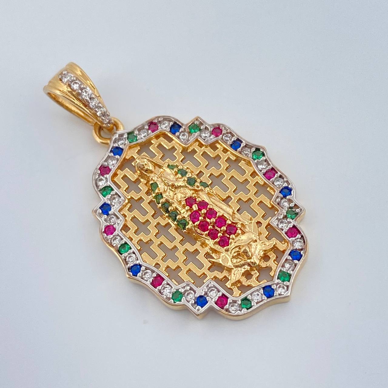 Dije Virgen De Guadalupe 3.65gr / 3.1cm / Dos Oros Amarillo Blanco 18K %