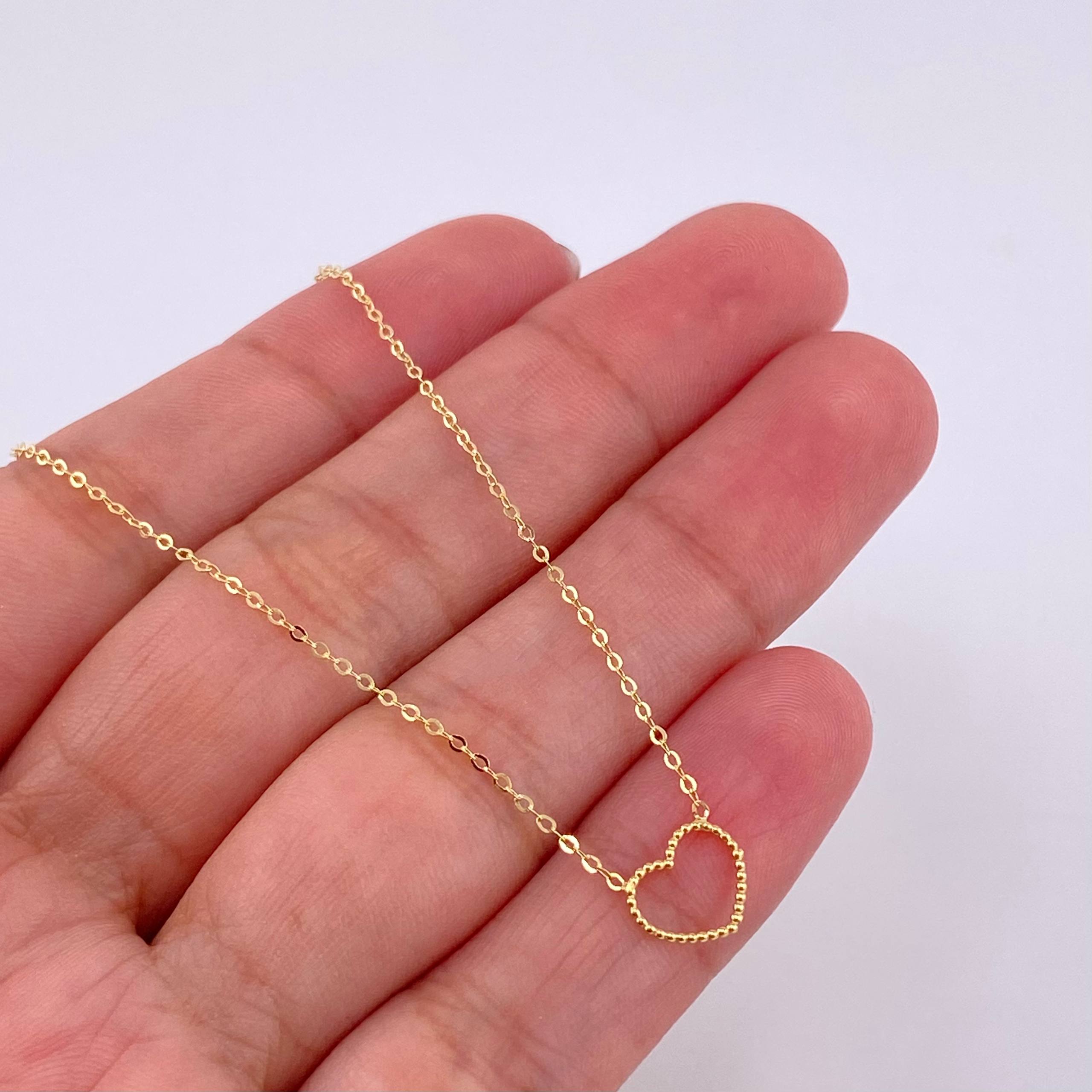 Cadena Aro Seguido Dije Silueta Corazón 1.25g / 45.4cm / 1mm Oro Amarillo 18K