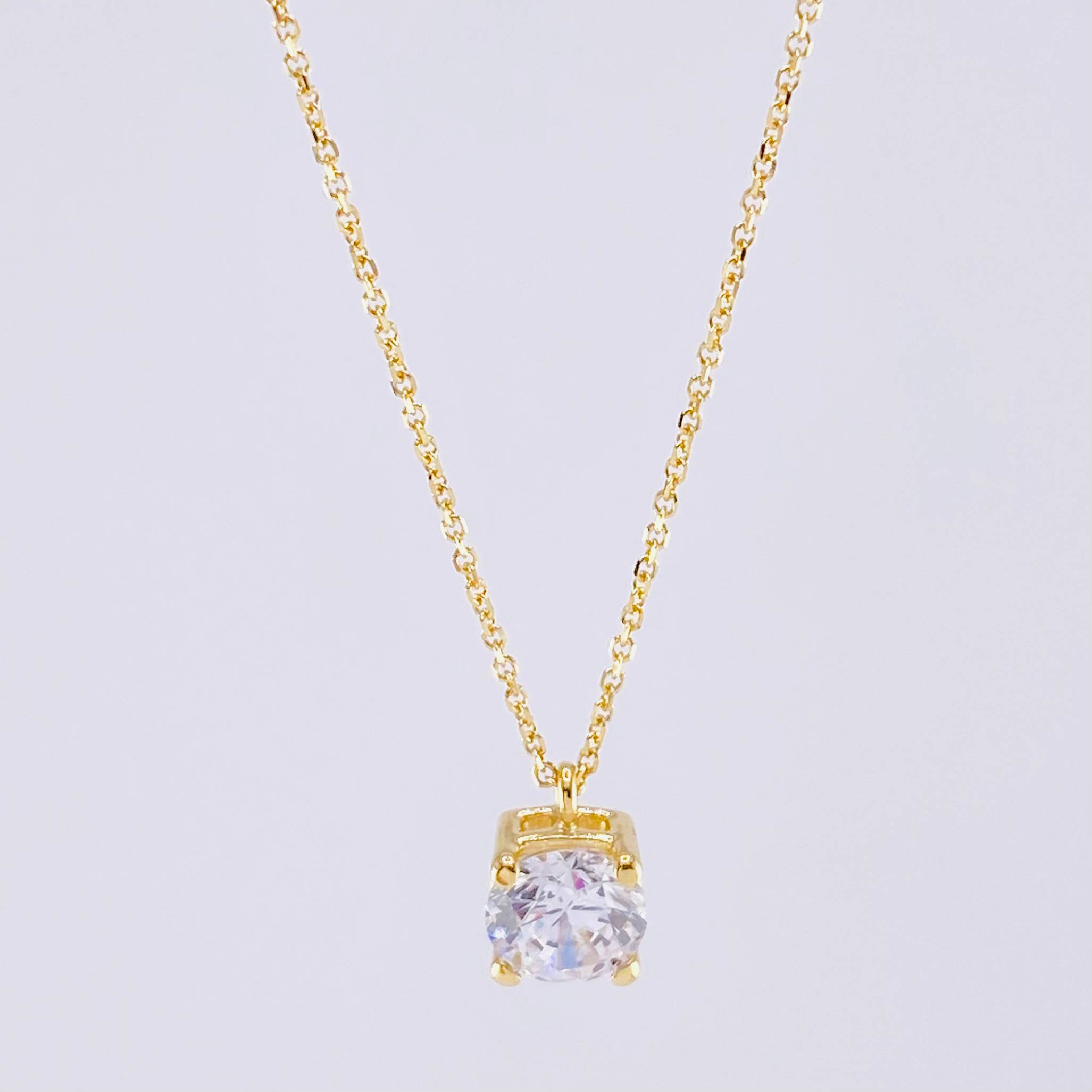 Cadena Aro Seguido Dije Cuatro Garras 2.15g / 45.4- 42.2cm / 0.9mm Oro Amarillo 18K