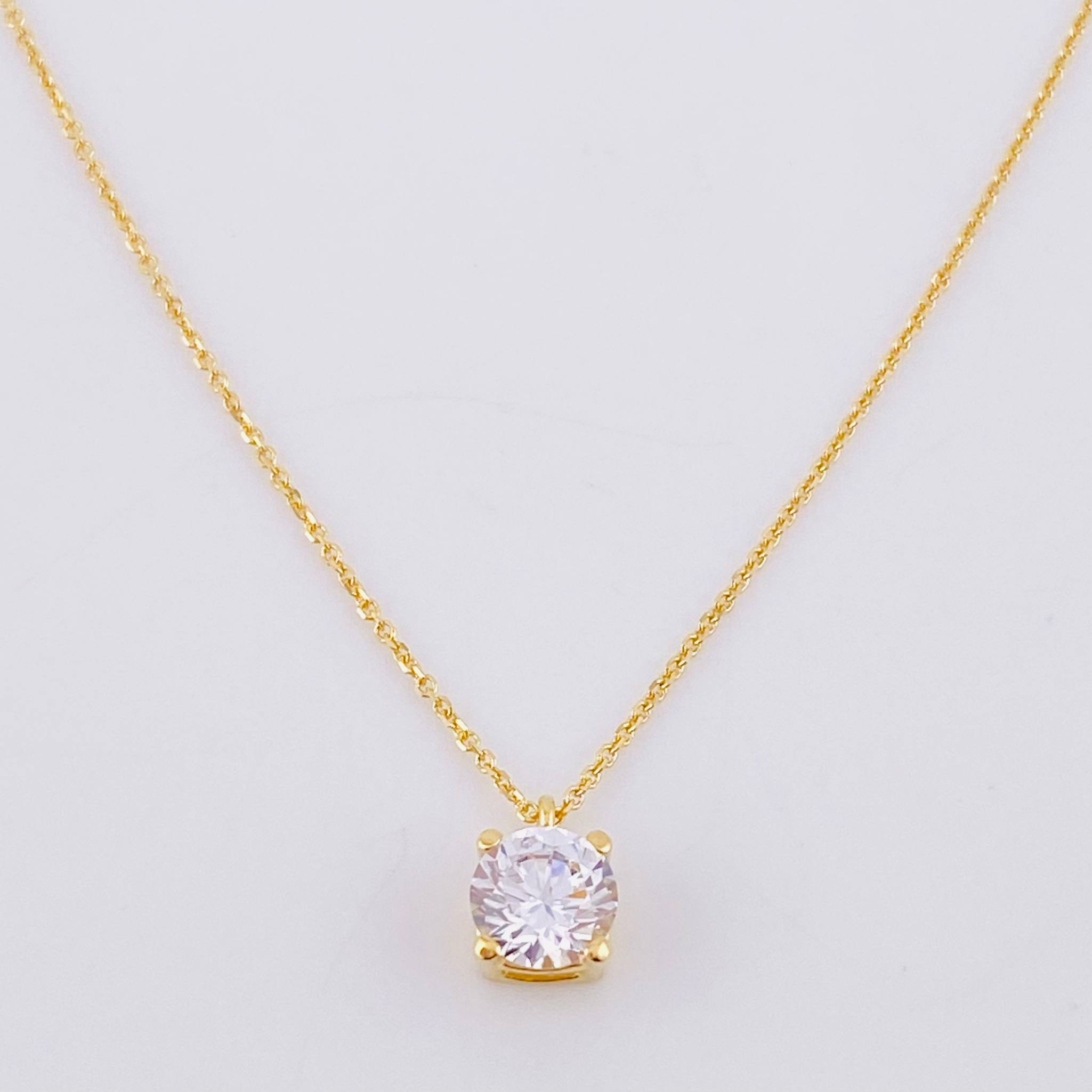 Cadena Aro Seguido Dije Cuatro Garras 2.15g / 45.4- 42.2cm / 0.9mm Oro Amarillo 18K