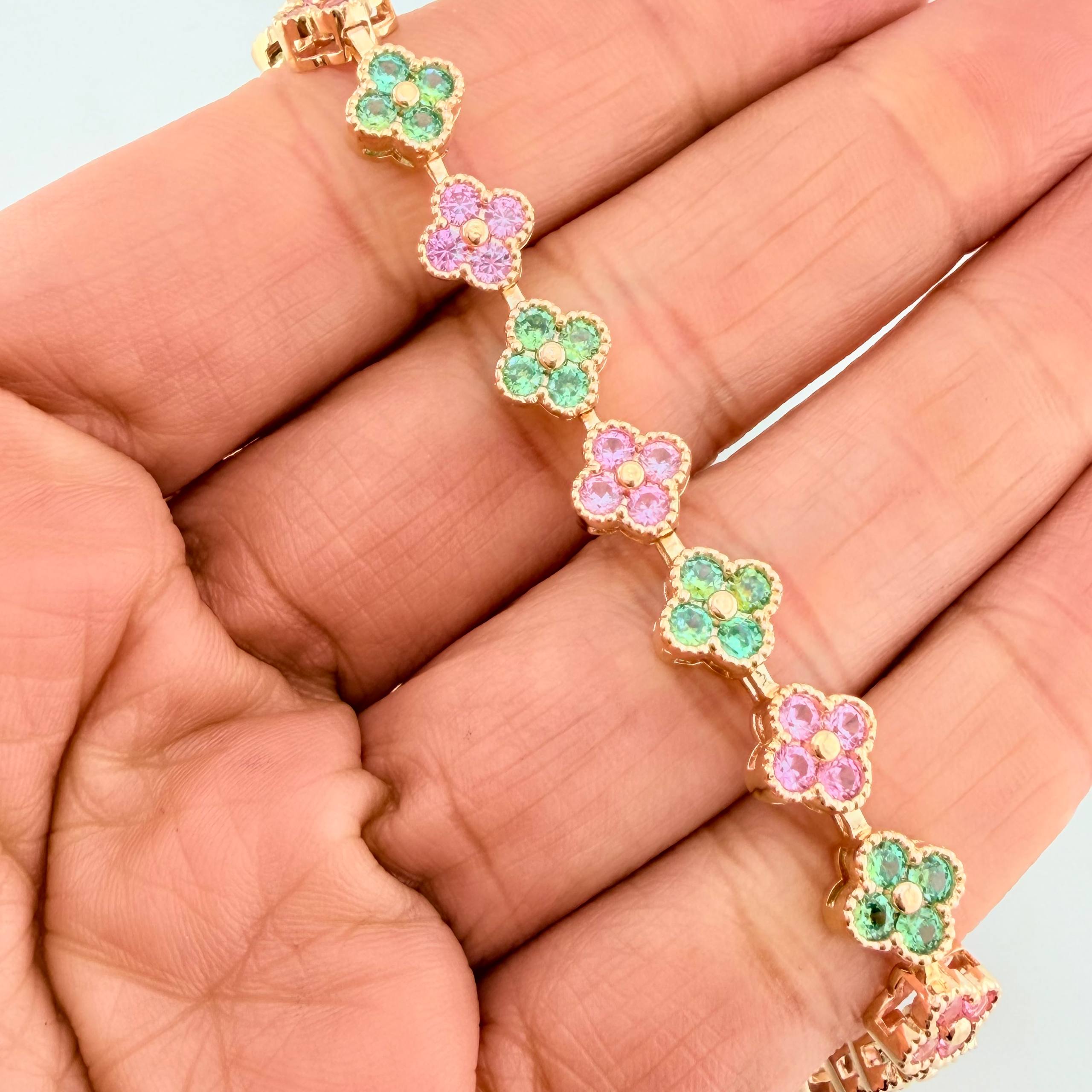 Pulso Flores 12.9 g / 16.5 cm / 7.46 mm Oro Amarillo 18K