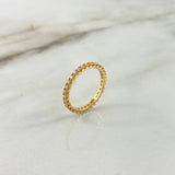 Anillo Churumbela 2.05gr / T7 1/2 / Circones Blancos Oro Amarillo