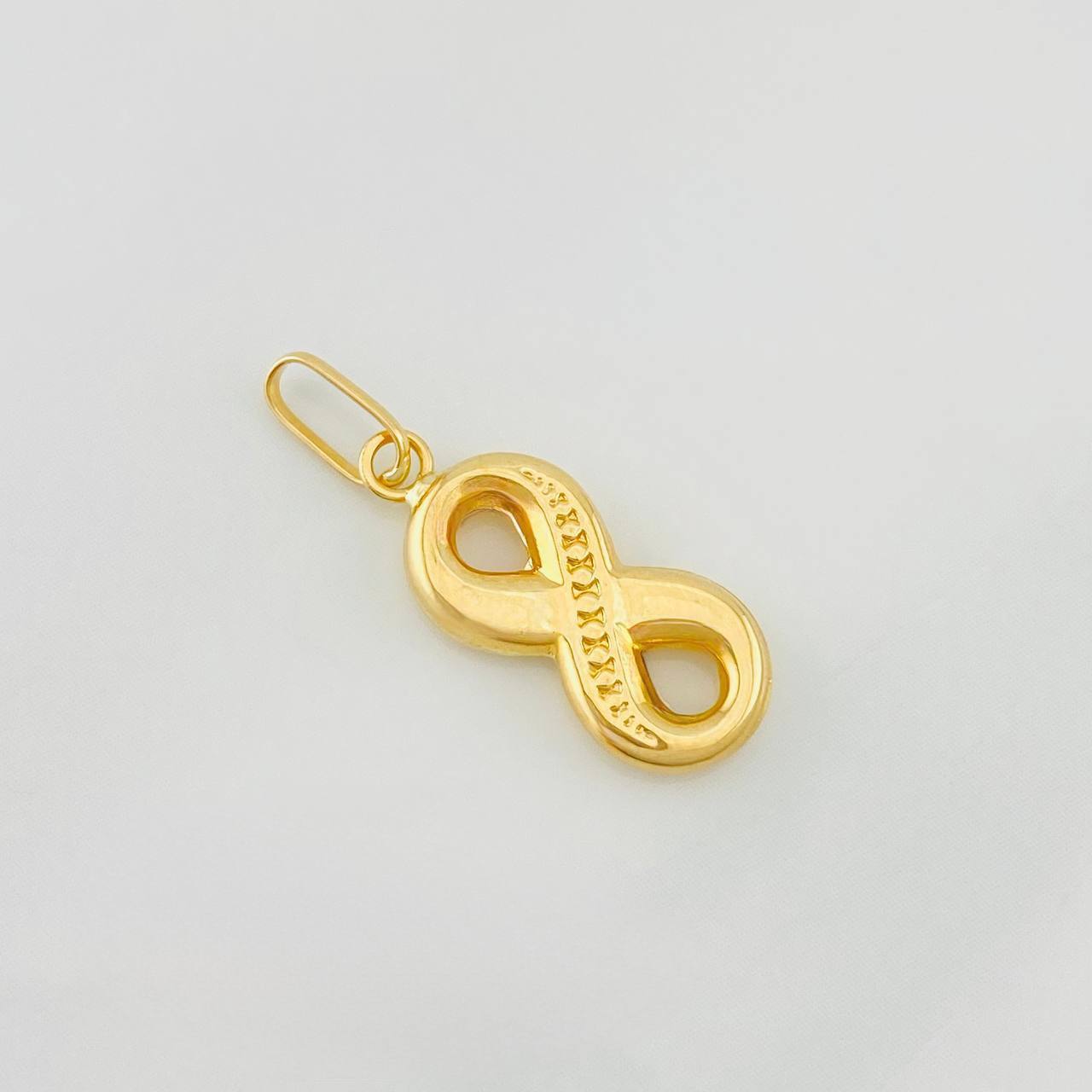 Dije Infinito 0.6g / 2.3cm Oro Amarillo 18K