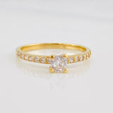 Anillo Solitario Churumbela 2.1g / T7 Oro Amarillo 18K