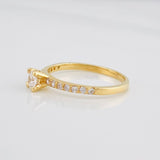 Anillo Solitario Churumbela 2.1g / T7 Oro Amarillo 18K