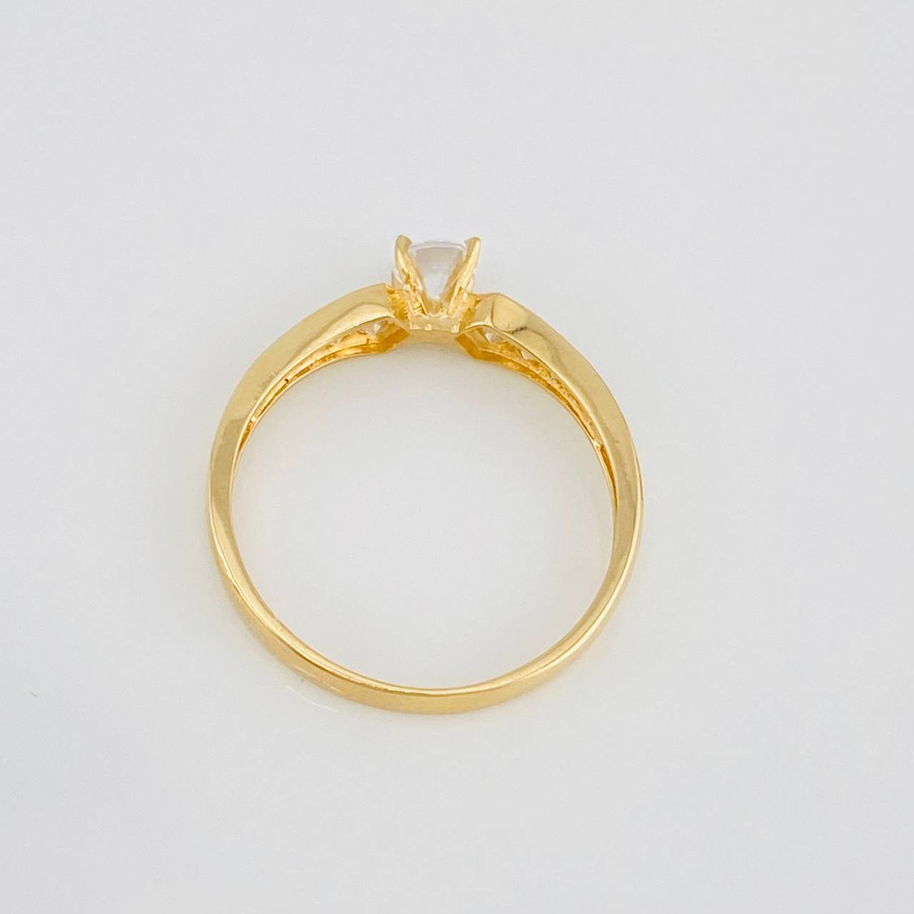 Anillo Solitario Churumbela 1.8g / T6 3/4 Oro Amarillo 18K