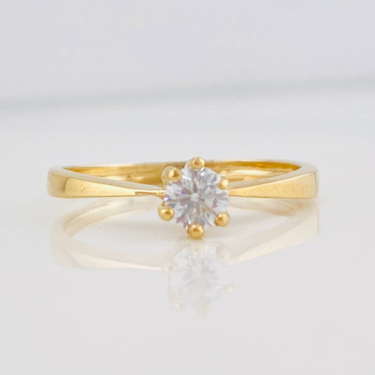 Anillo Solitario 1.9g / T6 3/4 Oro Amarillo 18K