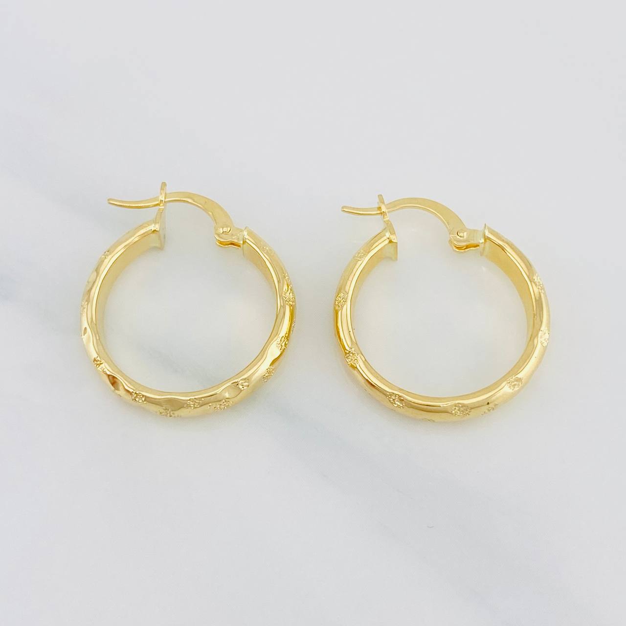 Candongas Lary 2.55g / 2.3cm Oro Amarillo 18K