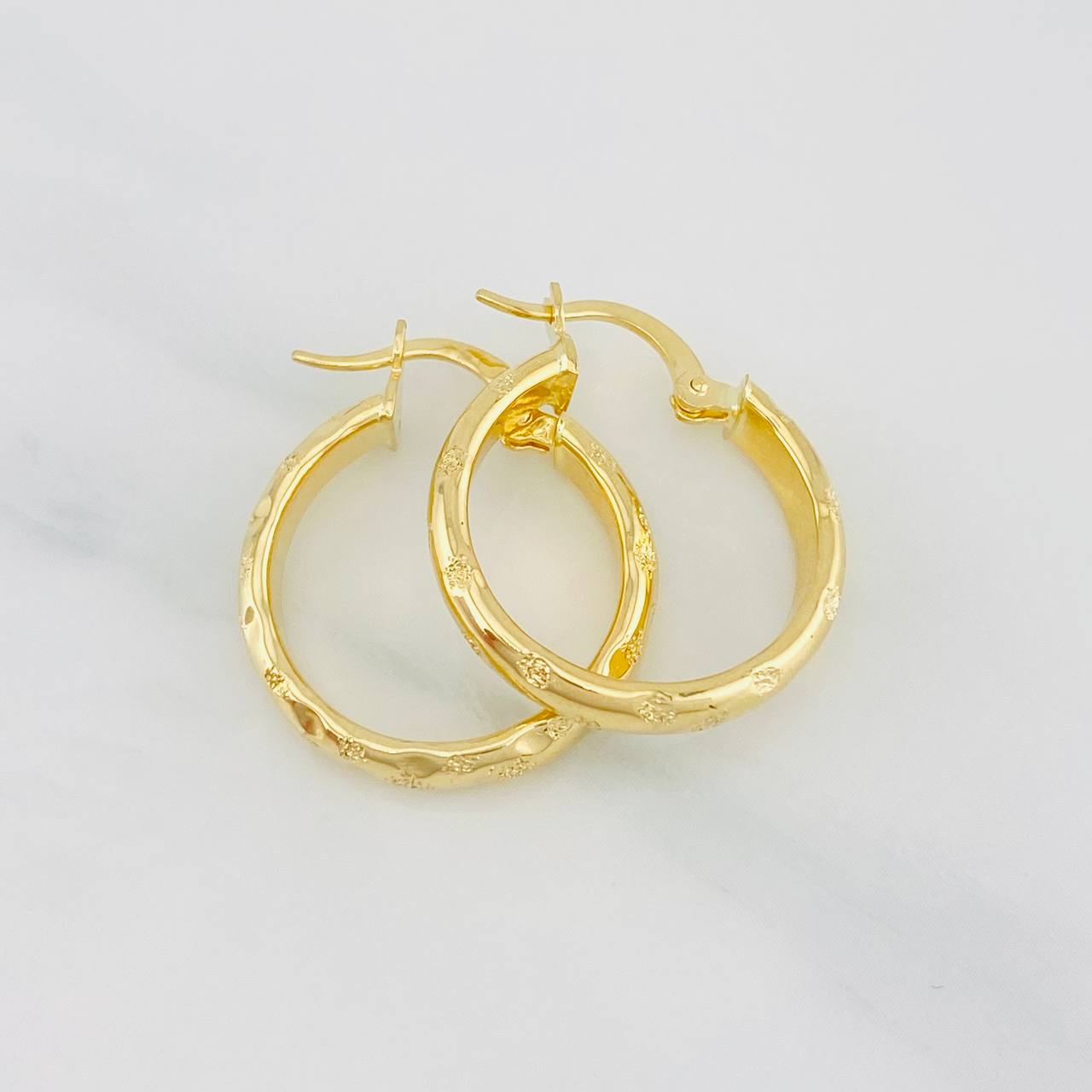 Candongas Lary 2.55g / 2.3cm Oro Amarillo 18K