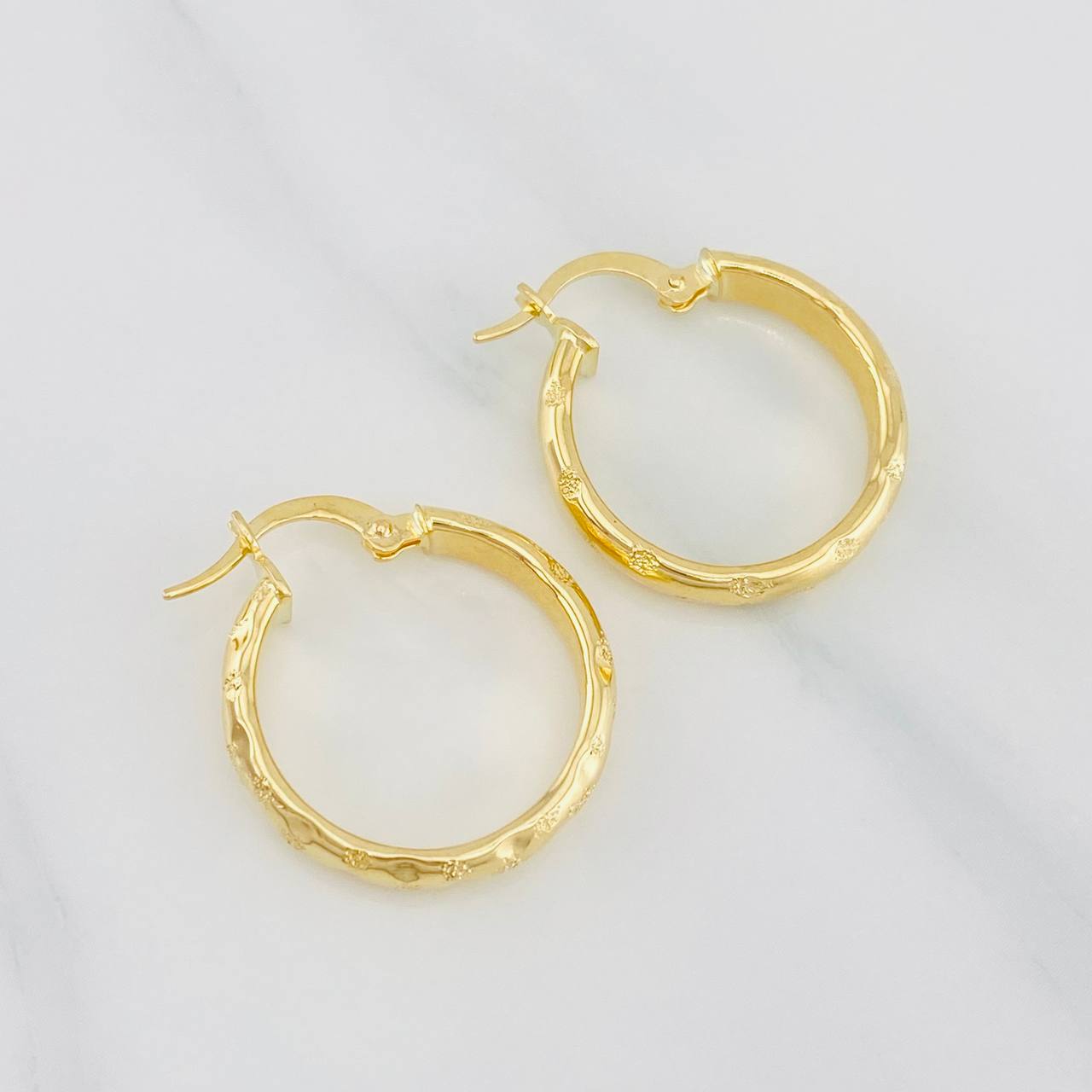 Candongas Lary 2.55g / 2.3cm Oro Amarillo 18K