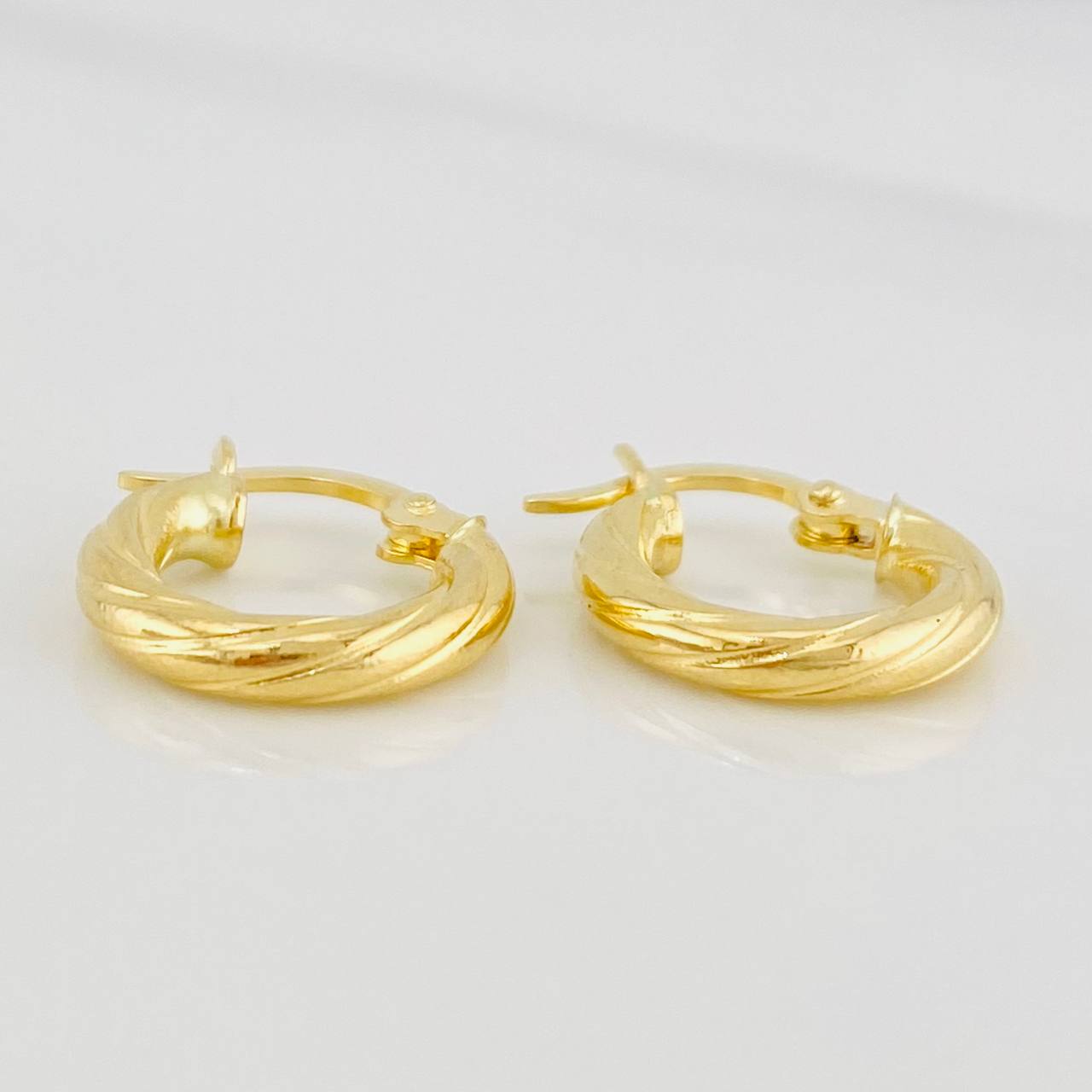Candongas Mary 1.35g / 1.5cm Oro Amarillo 18K