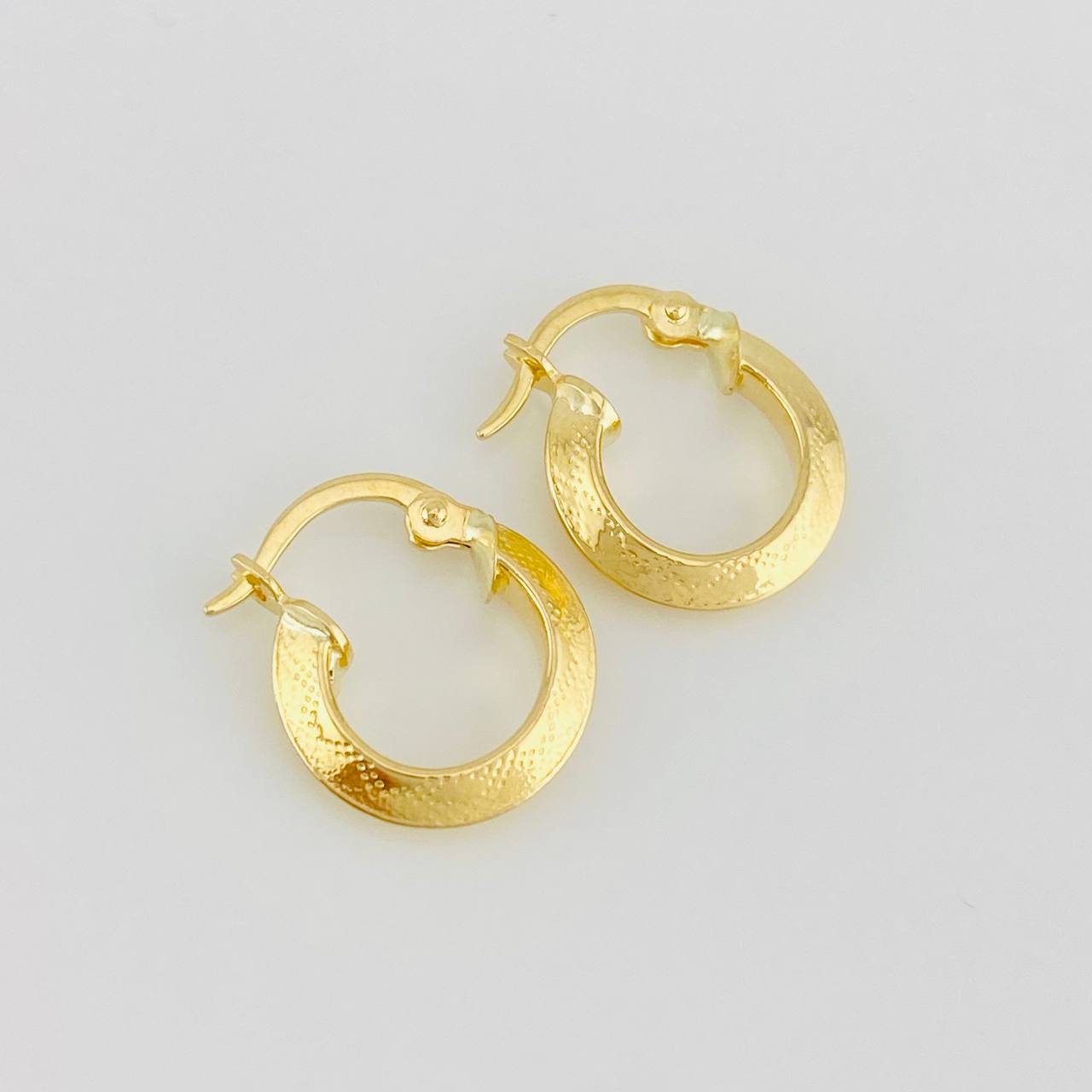 Candongas Emi 1.35g / 1.5cm Oro Amarillo 18K