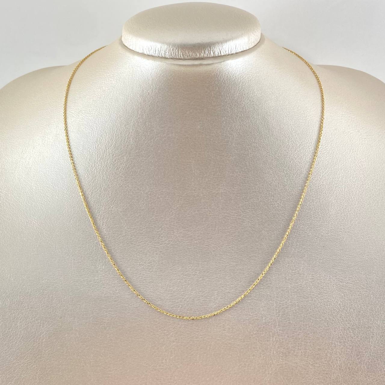 Cadena Aro Seguido 2.05gr / 50cm / +3 Oro 18K