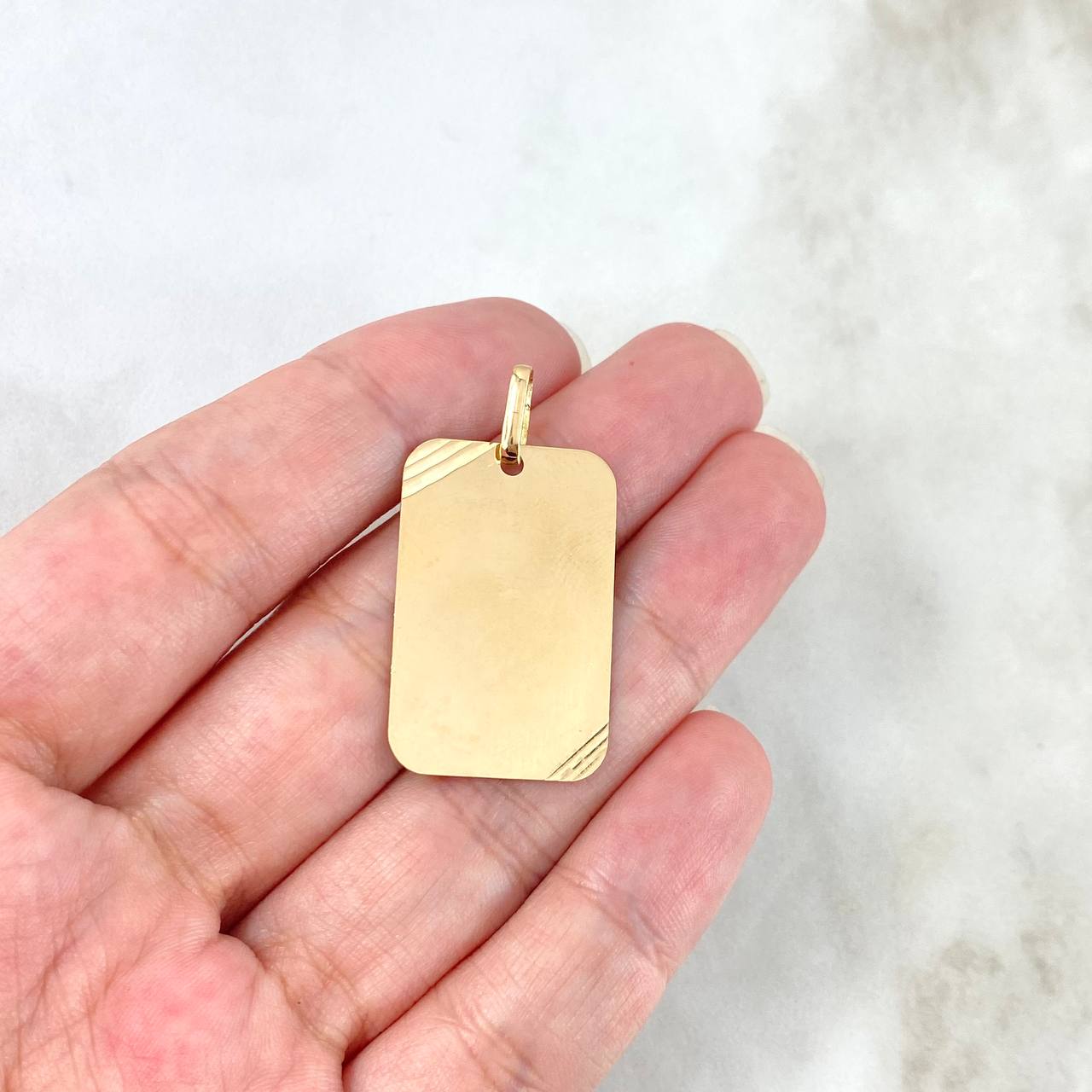 Dije Placa Rectangular 3.7gr / 3.5cm / Rallas Laterales Oro Amarillo