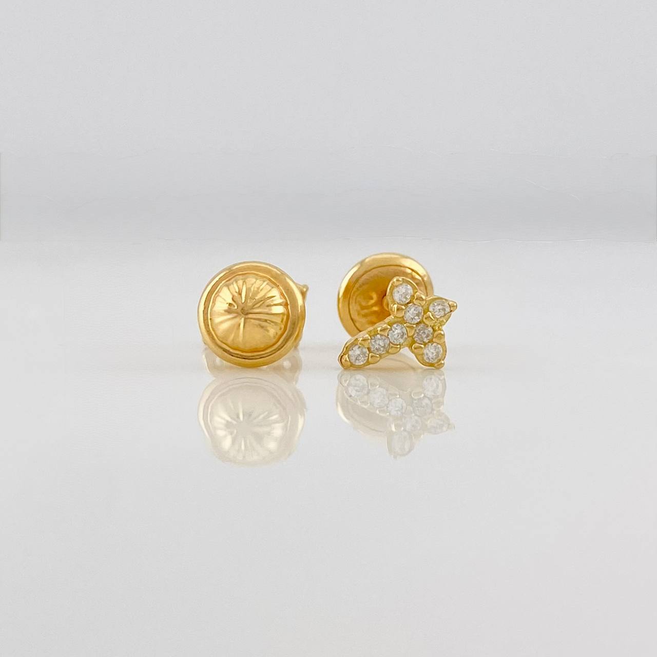 Topos Cruz 0.75g / 6.8mm Oro Amarillo 18K