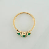 Anillo Trilogia Esmeraldas 1.03 qts 2.4gr / T6 1/4 / Oro Amarillo 18K %
