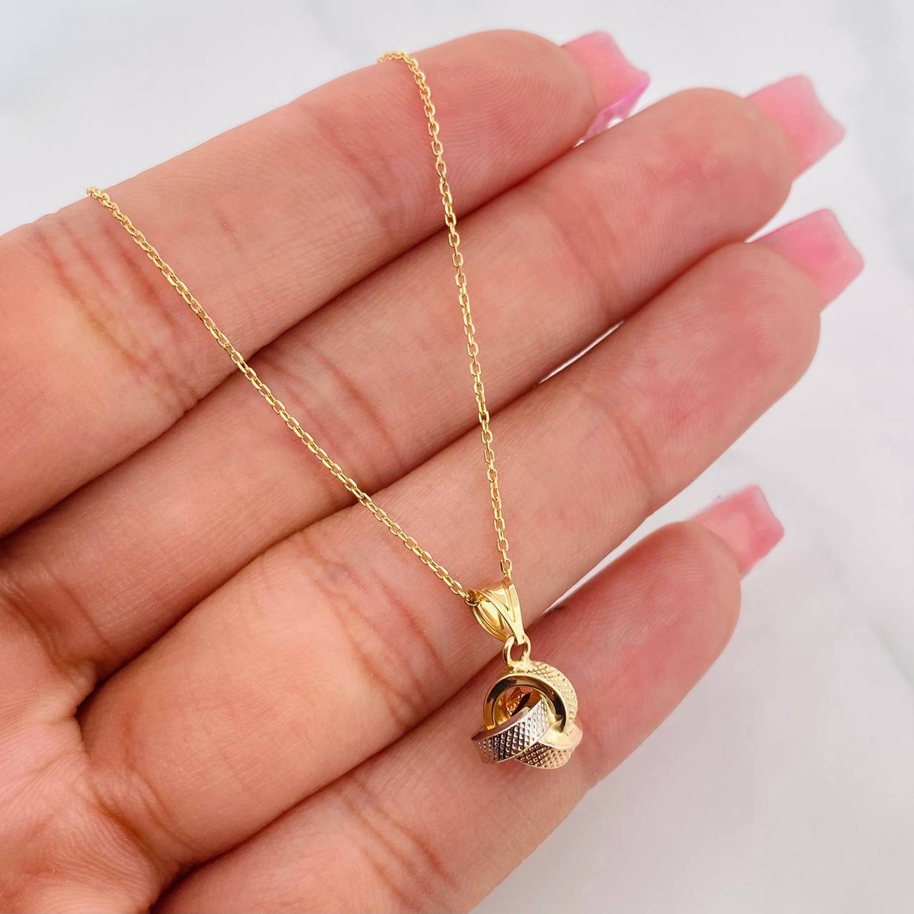 Set Cadena Aro Seguido + Dije Nudo / 1.75g / 45cm Tres Oros 18K