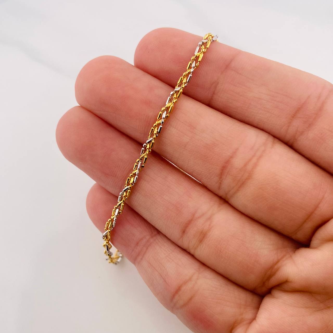 Pulso Morse 2.3g / 18.5cm / 2.15mm Dos Oros Amarillo Blanco 18K