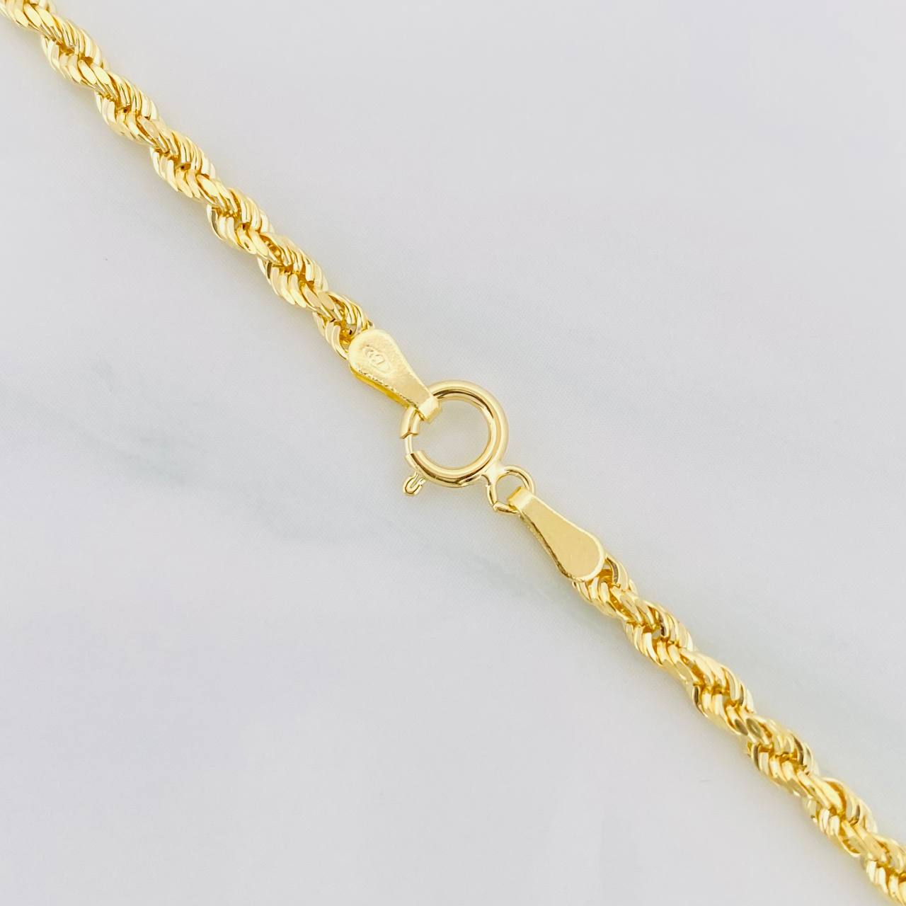 Cadena Lazo 5.6g / 61cm / 2.5mm Oro Amarillo 18K