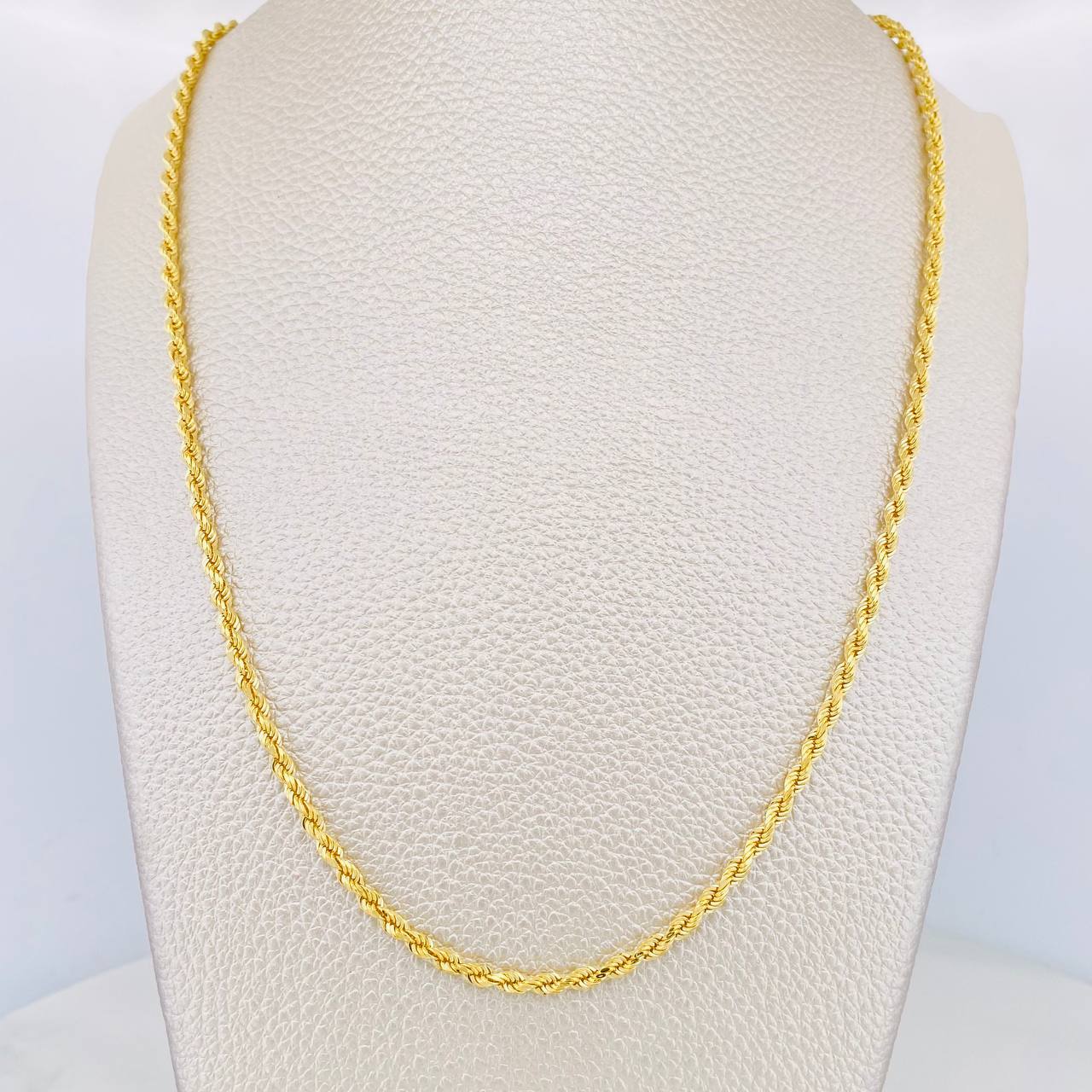 Cadena Lazo 5.6g / 61cm / 2.5mm Oro Amarillo 18K