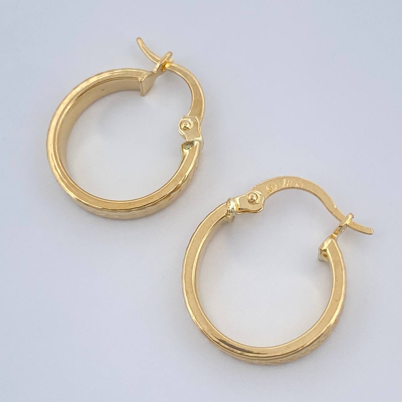 Candongas Kuki 1.4gr / 1.8cm / Oro Amarillo 18K +