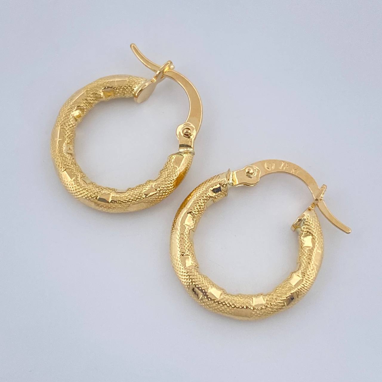 Candongas Sandra 1.5gr / 1.7cm / Oro Amarillo 18K +