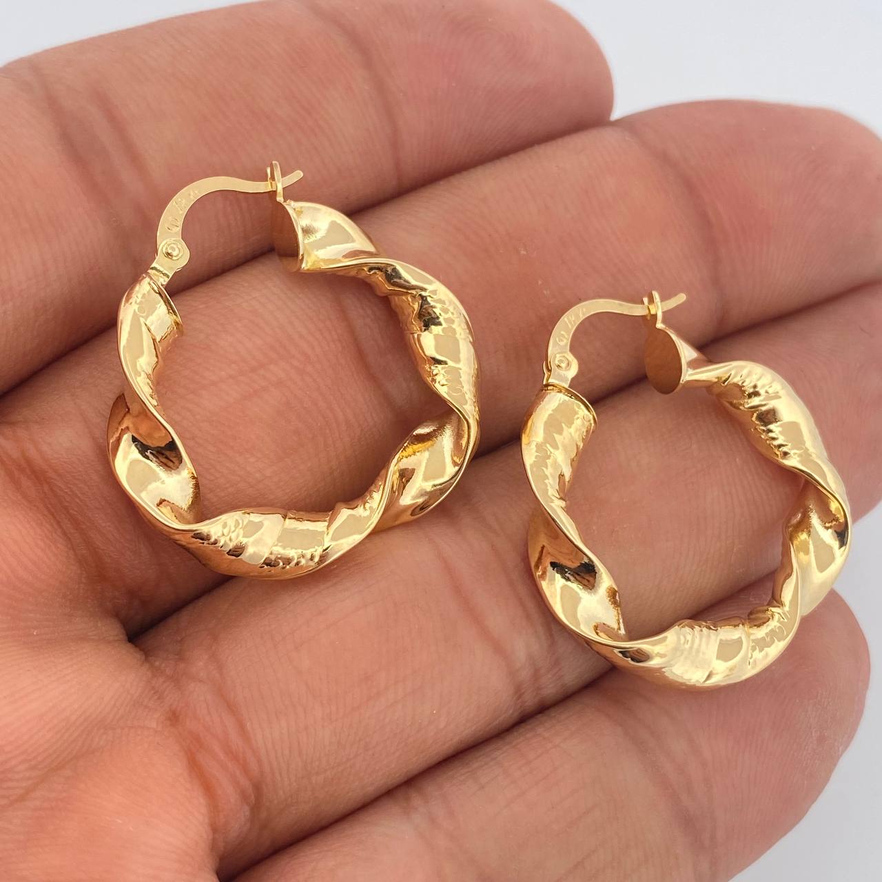 Candongas Remi 3.95gr / 2.8cm / Oro Amarillo 18K %